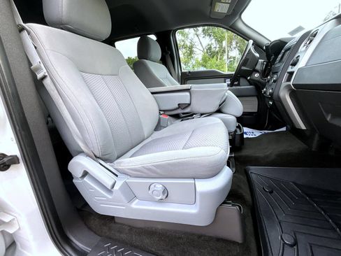 Used 2014 Ford F150 XLT w/ Equipment Group 302A Luxury AWD/4WD image 17