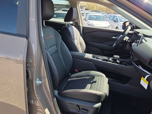New 2026 Nissan Sentra SL w/ Floor Mat Package FWD image 13