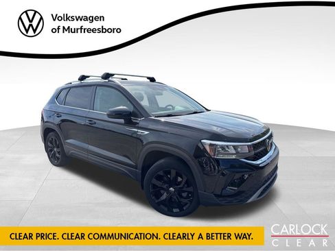 Used 2022 Volkswagen Taos SE image 4
