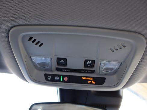 Used 2024 Chevrolet Malibu LT FWD image 30