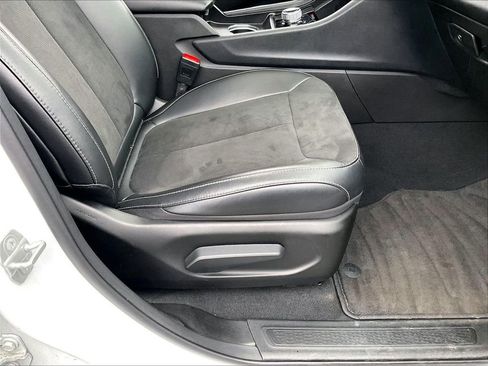 Used 2025 Jeep Grand Cherokee L Altitude image 37