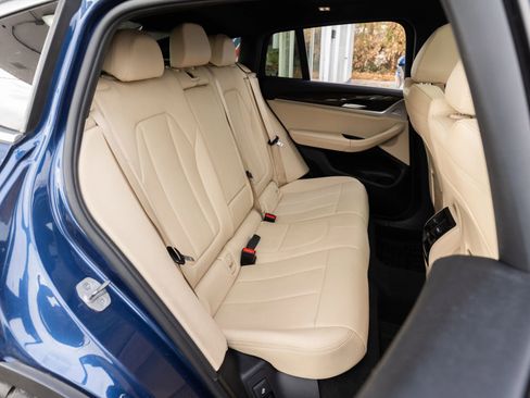 Used 2019 BMW X4 xDrive30i w/ Premium Package image 24