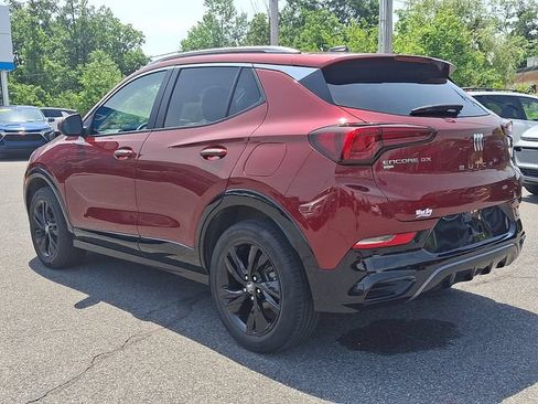 Used 2024 Buick Encore GX Sport Touring AWD/4WD image 4