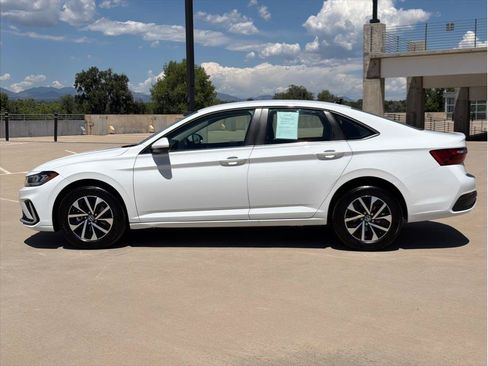 Used 2025 Volkswagen Jetta S FWD image 4