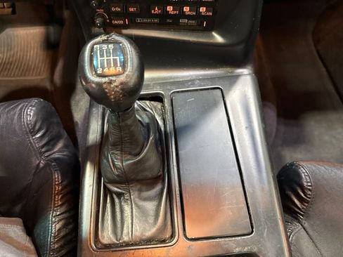 Used 1996 Chevrolet Corvette Coupe RWD image 19
