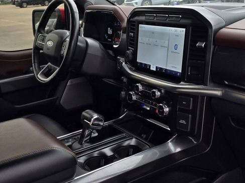 Certified 2022 Ford F150 Lariat image 32