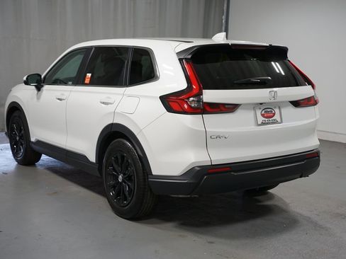 Used 2024 Honda CR-V EX image 6