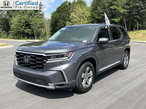 Certified 2023 Honda Pilot EX-L image 3