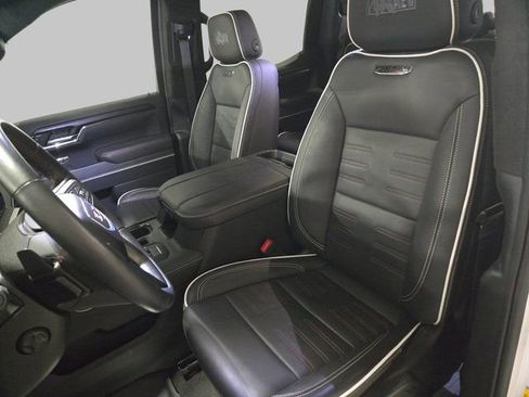 Used 2024 GMC Sierra 1500 AT4X w/ AT4X AEV Edition image 17