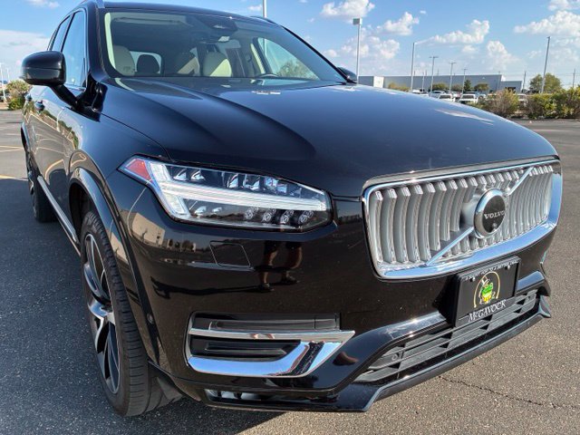 Used 2023 Volvo XC90 B6 Plus w/ Protection Package Premier AWD/4WD image 7