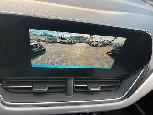 New 2026 Chevrolet Trax LT image 16