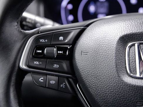 Certified 2022 Honda Accord Sport image 28