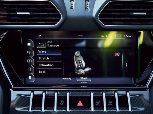 Used 2024 Lamborghini Urus Performante image 82