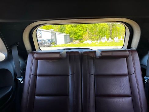 Used 2024 Dodge Durango GT AWD/4WD image 30