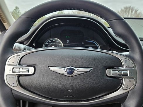 Used 2025 Genesis GV70 2.5T w/ Advanced Package image 26