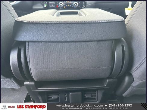 Certified 2024 GMC Sierra 1500 SLE w/ Preferred Package image 15