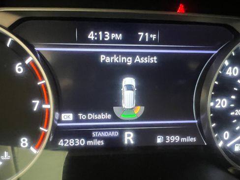 Used 2024 Nissan Rogue SV image 46