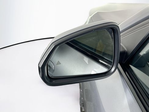 Used 2025 BMW X2 xDrive28i image 16