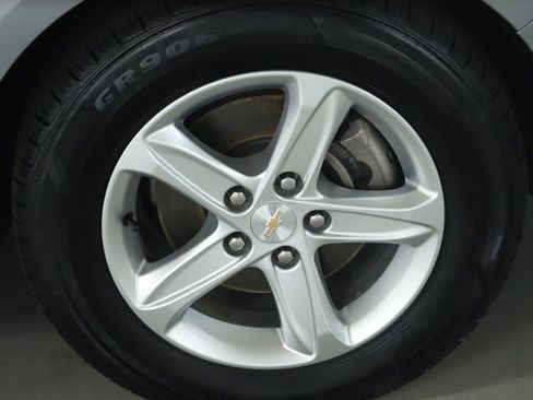 Used 2024 Chevrolet Malibu LT FWD image 10