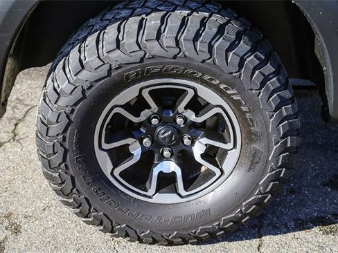 Used 2017 RAM 1500 Rebel w/ Luxury Group image 11