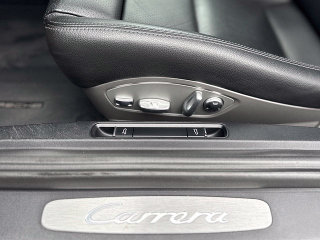 Used 2018 Porsche 911 Carrera RWD image 16