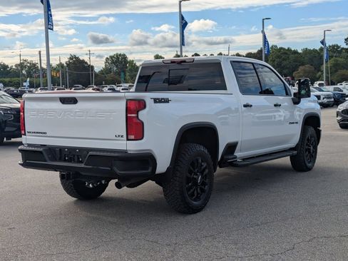 New 2026 Chevrolet Silverado 2500 LTZ w/ Trail Boss Package AWD/4WD image 3