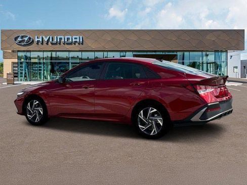 New 2025 Hyundai Elantra Sport image 4