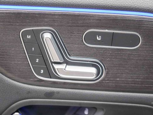 Certified 2023 Mercedes-Benz GLA 250 image 28