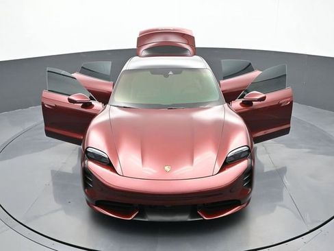 Used 2021 Porsche Taycan Turbo w/ Sportdesign Package image 34