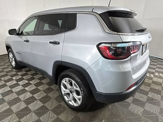 Used 2025 Jeep Compass Sport AWD/4WD video 4