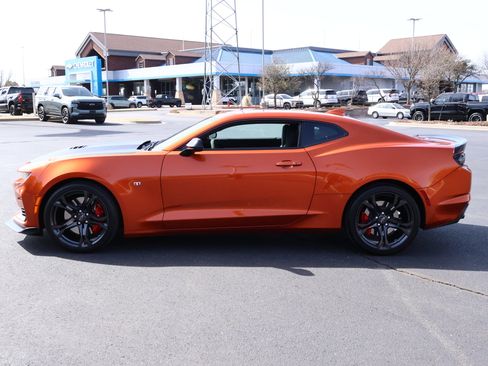 Certified 2023 Chevrolet Camaro SS image 30