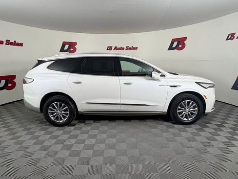 Used 2022 Buick Enclave Premium FWD image 8