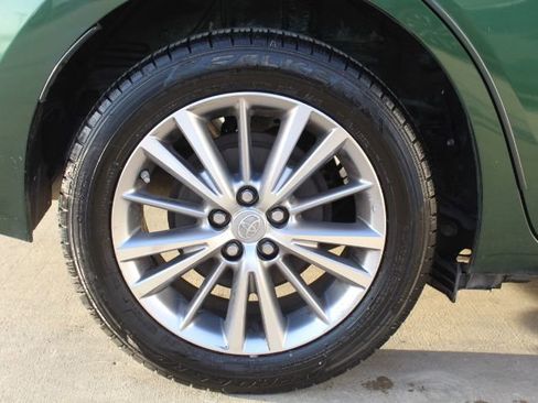 Used 2014 Toyota Corolla LE image 12