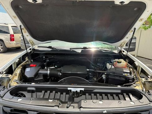 Used 2021 Chevrolet Silverado 2500 W/T AWD/4WD image 86