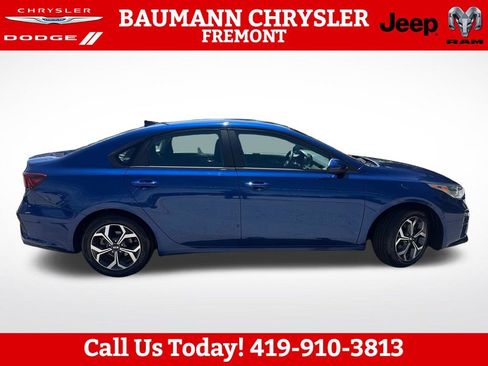 Used 2019 Kia Forte LXS FWD image 7