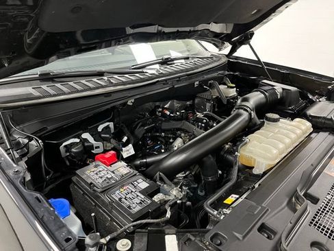 Used 2025 Ford Expedition Max Active AWD/4WD image 64