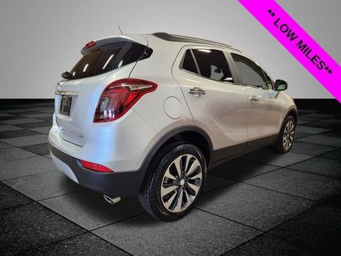 Used 2022 Buick Encore Preferred w/ Safety Package AWD/4WD image 3