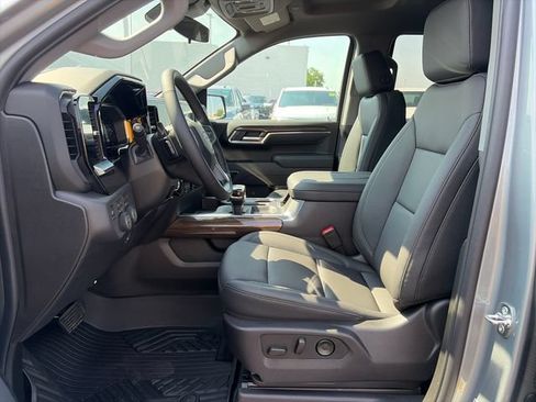New 2026 Chevrolet Silverado 1500 RST w/ RST All Star Premium Package AWD/4WD image 14