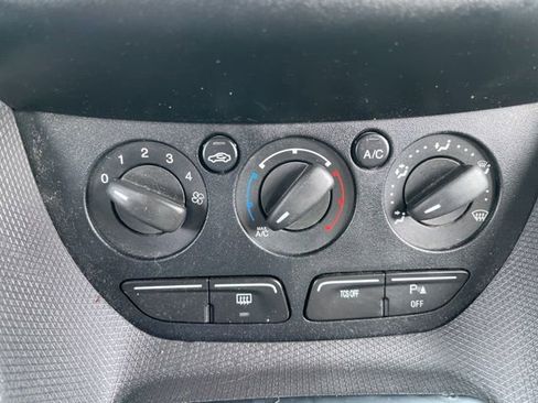 Used 2018 Ford Transit Connect XL FWD image 15
