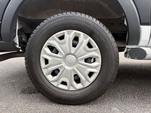Used 2025 Ford Transit 250 Low Roof w/ Exterior Upgrade Package RWD image 19