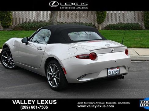 Used 2023 MAZDA MX-5 Miata Grand Touring w/ Weather Package image 4