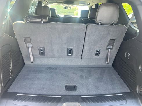 Used 2023 Chevrolet Tahoe LT image 10