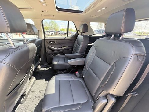 Used 2019 Chevrolet Traverse Premier w/ Driver Confidence II Package image 7