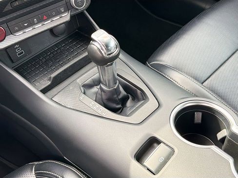 Used 2024 Ford Mustang Premium image 27