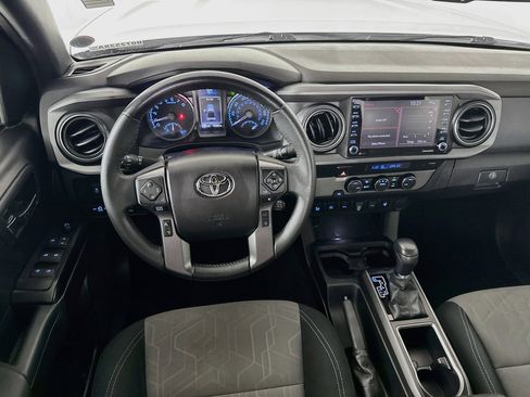 Used 2021 Toyota Tacoma TRD Off-Road w/ Technology Package RWD image 25