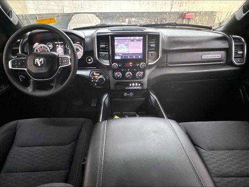 Used 2025 RAM 1500 Big Horn AWD/4WD image 17