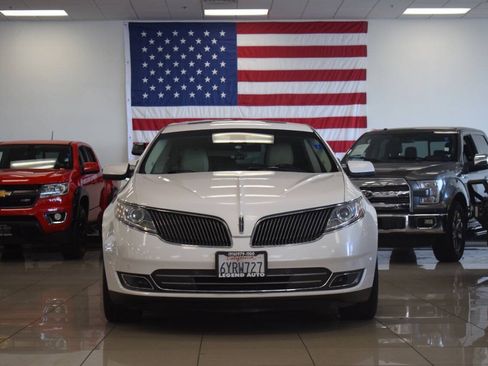 Used 2013 Lincoln MKS AWD image 7