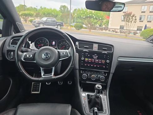 Used 2019 Volkswagen GTI Autobahn FWD image 13