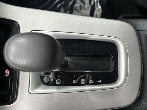 Used 2015 Nissan Sentra S image 18