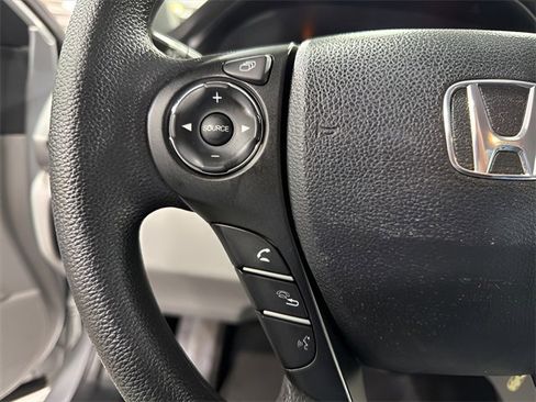Used 2014 Honda Accord LX image 16
